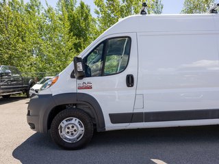 2017 Ram ProMaster Cargo Van in St-Jérôme, Quebec - 23 - w320h240px