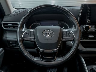 Toyota Highlander  2021 à St-Jérôme, Québec - 23 - w320h240px