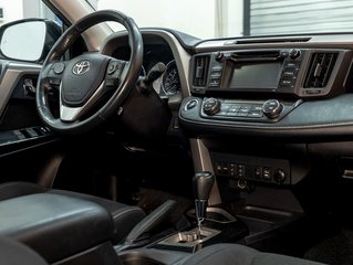 2018 Toyota RAV4 in St-Jérôme, Quebec - 27 - w320h240px