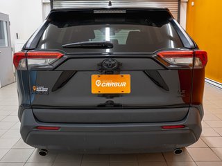 Toyota RAV4  2023 à St-Jérôme, Québec - 6 - w320h240px