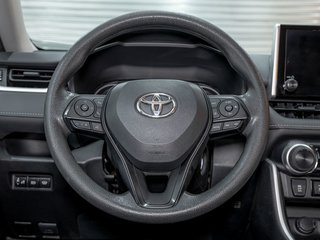 Toyota RAV4  2023 à St-Jérôme, Québec - 12 - w320h240px