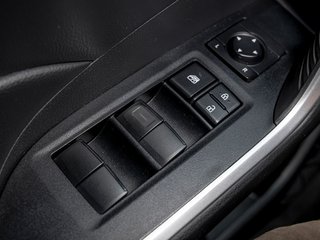 Toyota RAV4  2023 à St-Jérôme, Québec - 25 - w320h240px