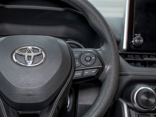 Toyota RAV4  2023 à St-Jérôme, Québec - 15 - w320h240px