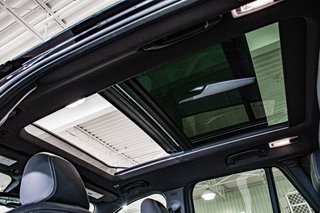 BMW X1 XDrive28i TOIT PANORAMIQUE CUIR M SPORT 2021 à Montréal, Québec - 3 - w320h240px