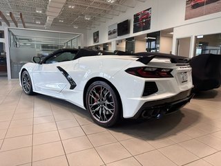 2024 Chevrolet Corvette STINGRAY 3LT in Montréal, Quebec - 5 - w320h240px
