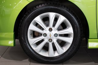 2016 Chevrolet Spark LT CAMERA BLUETOOTH CRUISE GROUPE ELECTRIQUE ECO in Montréal, Quebec - 4 - w320h240px