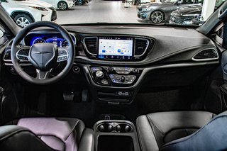 Chrysler Pacifica Select 2025 à Montréal, Québec - 3 - w320h240px