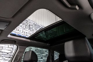 Honda CR-V TOURING AWD TOIT PANORAMIQUE CUIR NAVI DEMARREUR 2017 à Montréal, Québec - 5 - w320h240px