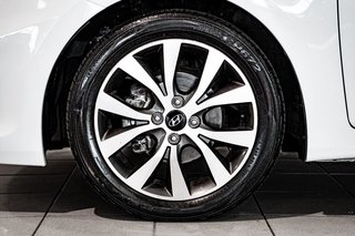 2016 Hyundai Accent GLS TOIT GRP ELECTRIQUE BLUETOOTH CRUISE CONTROL in Montréal, Quebec - 5 - w320h240px