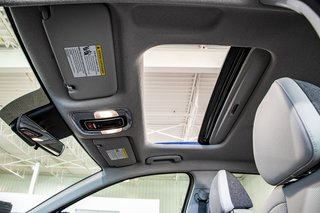 2023 Hyundai Elantra LUXURY TOIT NAVIGATION BOSE CUIR CARPLAY MAG 17 in Montréal, Quebec - 2 - w320h240px
