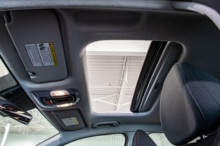 Hyundai Elantra PREFERRED SUN&TECH TOIT CARPLAY CAMERA KEYLESS MAG 2025 à Montréal, Québec - 2 - w320h240px