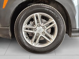 Hyundai Kona ESSENTIEL SIEGES CHAUFFANTS CARPLAY CAMERA MAGS 2021 à Montréal, Québec - 5 - w320h240px