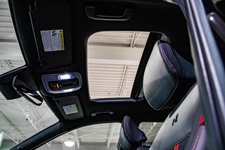 2024 Hyundai Kona N-LINE ULTIMATE TOIT BOSE CUIR NAVI CAMERA AILERON in Montréal, Quebec - 3 - w320h240px