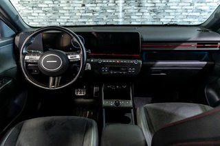 Hyundai Kona N-LINE TOIT ALCANTARA NAVI CAMERA AILERON 2024 à Montréal, Québec - 6 - w320h240px