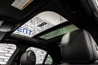 2017 Mercedes-Benz C-Class C 300 4MATIC CUIR TOIT PANORAMIQUE NAVI AMG PACK in Montréal, Quebec - 5 - w320h240px