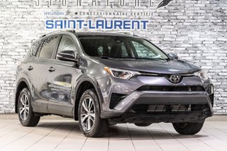 Toyota RAV4 LE AWD A/C SIEGES CHAUFFANTS CAMERA BLUETOOTH 2018 à Montréal, Québec - 3 - w320h240px