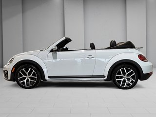 2017 Volkswagen Beetle Convertible Dune in Montréal, Quebec - 3 - w320h240px