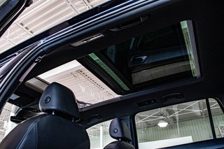 2018 Volkswagen Tiguan HIGHLINE R-LINE AWD TOIT OUVRANT NAVIGATION CUIR in Montréal, Quebec - 3 - w320h240px