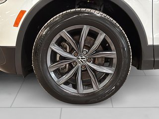 Volkswagen Tiguan Comfortline TOIT SIEGES CHAUFFANTS CAM GPS 2022 à Montréal, Québec - 4 - w320h240px