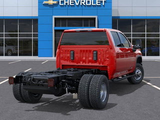 Chevrolet SILVERADO 3500CC  2025 à Jonquière, Québec - 4 - w320h240px
