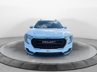 2023 GMC Terrain SLE in Chicoutimi, Quebec - 3 - w320h240px