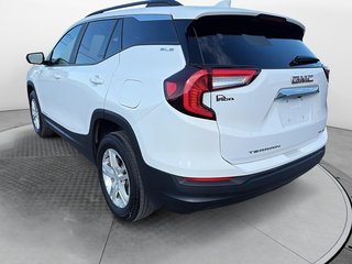 2023 GMC Terrain SLE in Chicoutimi, Quebec - 6 - w320h240px