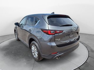 2022 Mazda CX-5 in Sept-Îles, Quebec - 5 - w320h240px