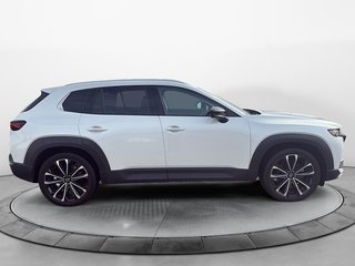 Mazda CX-50  2023 à Sept-Îles, Québec - 4 - w320h240px