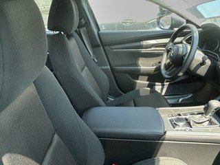 Mazda3 GX 2025
