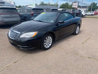 Chrysler 200 Touring | Convertible | HtdSeats | XM | PwrSeat 2013 à Amherst, Nouvelle-Écosse - 3 - w320h240px