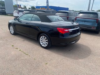 Chrysler 200 Touring | Convertible | HtdSeats | XM | PwrSeat 2013 à Amherst, Nouvelle-Écosse - 5 - w320h240px