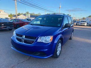 Dodge Caravan SXT Stow N Go | 7-Pass | Cam | USB | Bluetooth 2019 à Amherst, Nouvelle-Écosse - 4 - w320h240px