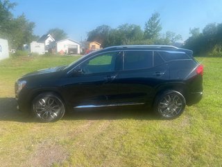 2023 GMC TERRAIN Denali | Leather | SunRoof | XM | Warranty to 2028 in Amherst, Nova Scotia - 6 - w320h240px