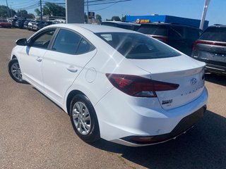 2020 Hyundai ELANTRA Essential | Cam | USB | HtdSeats | Bluetooth in Amherst, Nova Scotia - 5 - w320h240px