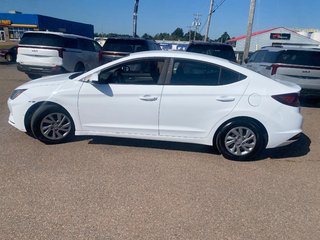 2020 Hyundai ELANTRA Essential | Cam | USB | HtdSeats | Bluetooth in Amherst, Nova Scotia - 4 - w320h240px