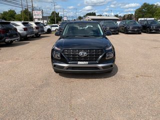 Hyundai VENUE Essential | Cam | USB | HtdSeat | Warranty to 2029 2023 à Amherst, Nouvelle-Écosse - 2 - w320h240px
