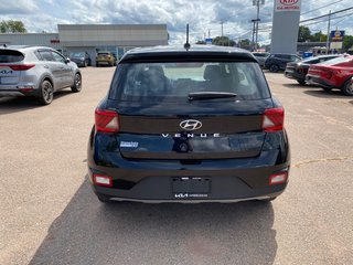 Hyundai VENUE Essential | Cam | USB | HtdSeat | Warranty to 2029 2023 à Amherst, Nouvelle-Écosse - 6 - w320h240px