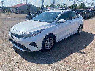 2023 Kia Forte LX | Cam | USB | HtdSeats | Warranty to 2028 in Amherst, Nova Scotia - 6 - w320h240px