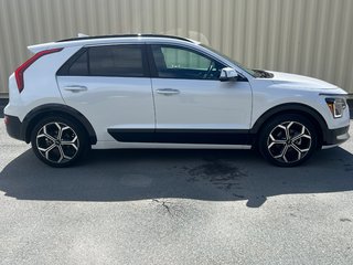 2025 Kia Niro SX | Leather | Roof | Nav | Warranty to 2033 in Hebbville, Nova Scotia - 2 - w320h240px