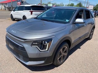 Kia Niro LX | HEV | Cam | USB | HtdSeats | Warranty to 2034 2026 à Amherst, Nouvelle-Écosse - 4 - w320h240px