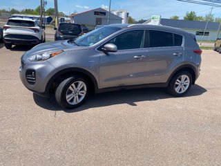Kia Sportage LX | Cam | USB | HtdSeats | Bluetooth | Keyless 2017 à Amherst, Nouvelle-Écosse - 6 - w320h240px