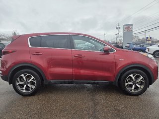 2021 Kia Sportage LX | Cam | USB | HtdSeats | Bluetooth | Keyless in Amherst, Nova Scotia - 6 - w320h240px