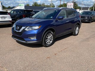 2017 Nissan ROGUE SV | SunRoof | Cam | USB | Bluetooth | Keyless in Amherst, Nova Scotia - 3 - w320h240px