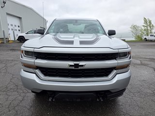 Chevrolet Silverado 1500  2016 à Gaspé, Québec - 3 - w320h240px