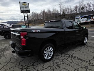 Chevrolet Silverado 1500  2021 à Gaspé, Québec - 6 - w320h240px