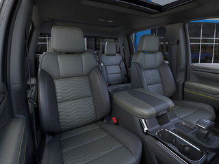 2025 Chevrolet Silverado 1500 in Gaspé, Quebec - 6 - w320h240px