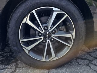 2024 Kia Forte in Gaspé, Quebec - 5 - w320h240px