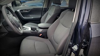 2021 Toyota RAV4 in Gaspé, Quebec - 6 - w320h240px