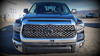 Toyota Tundra  2021 à Gaspé, Québec - 2 - w320h240px