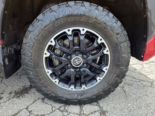 Toyota Tundra  2022 à Gaspé, Québec - 5 - w320h240px